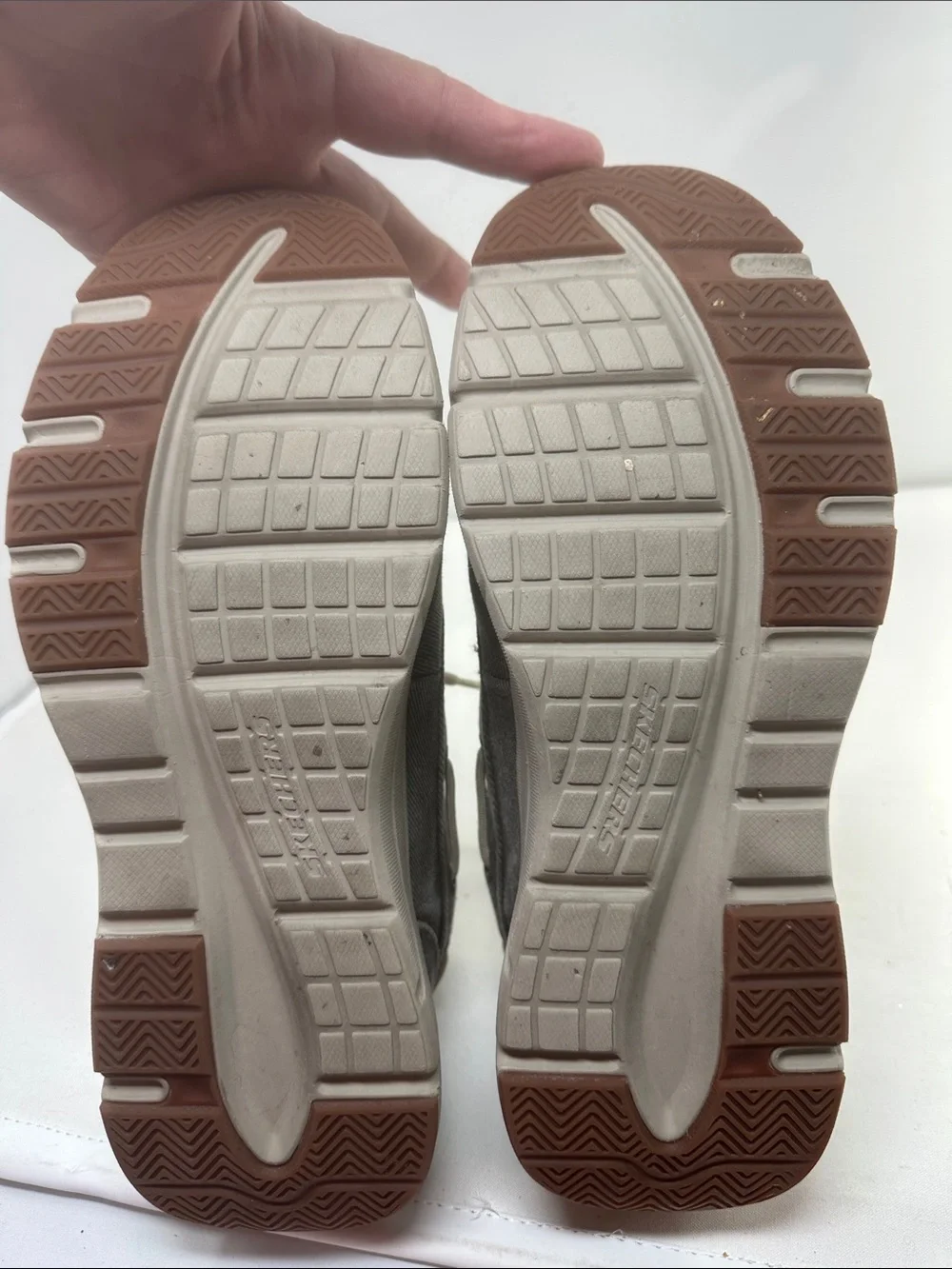 Sketchers Relaxed Fit Size 10